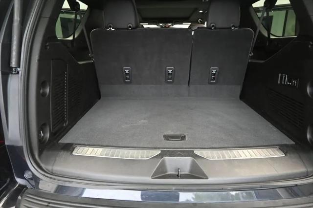 2023 GMC Yukon XL 4WD AT4