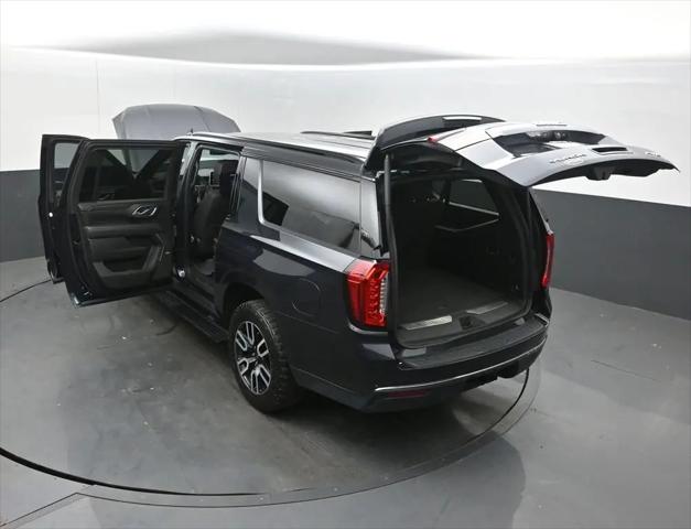 2023 GMC Yukon XL 4WD AT4