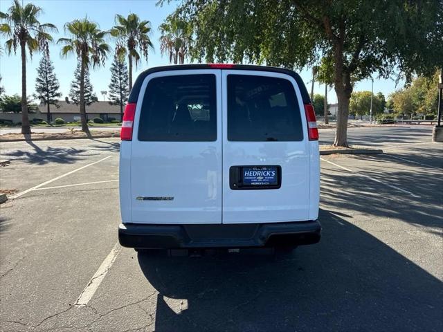 2026 Chevrolet Express Passenger 3500 Extended Wheelbase, LS, RWD
