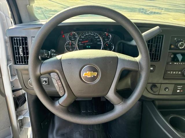 2026 Chevrolet Express Passenger 3500 Extended Wheelbase, LS, RWD