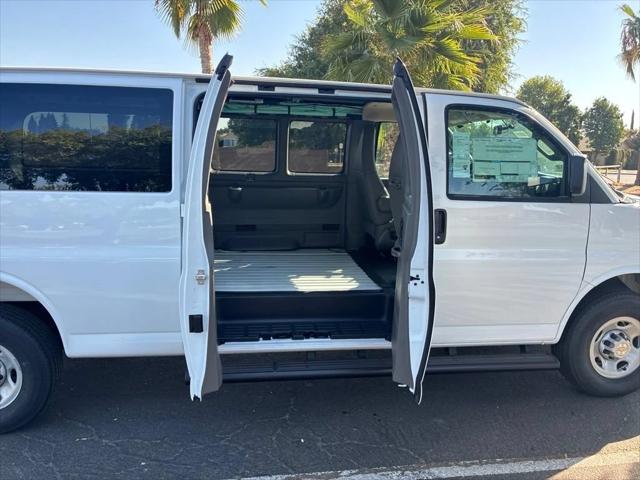 2026 Chevrolet Express Passenger 3500 Extended Wheelbase, LS, RWD