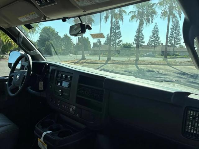 2026 Chevrolet Express Passenger 3500 Extended Wheelbase, LS, RWD