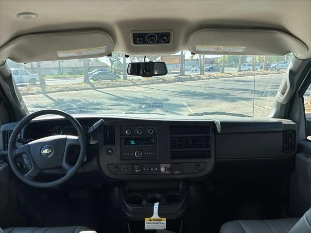 2026 Chevrolet Express Passenger 3500 Extended Wheelbase, LS, RWD