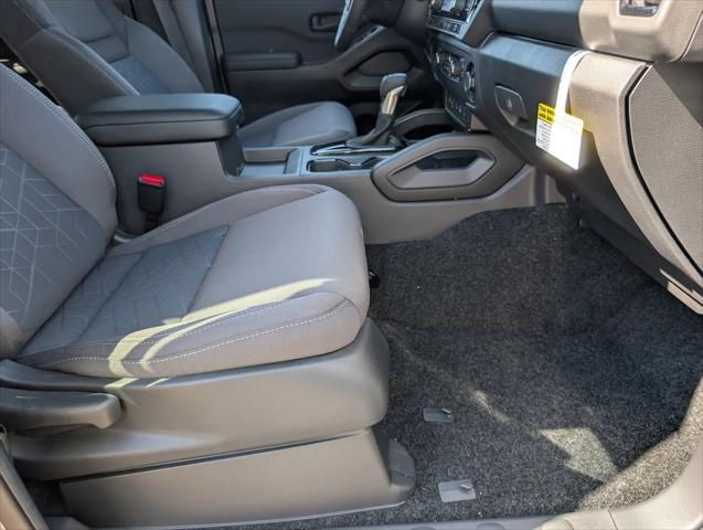 2026 Nissan Frontier Crew Cab SV 4x2