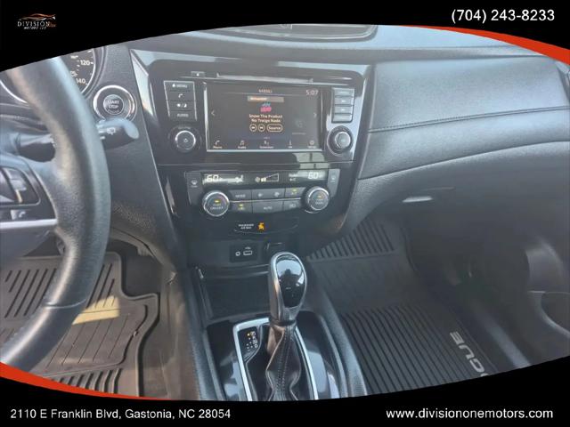 2020 Nissan Rogue SV FWD