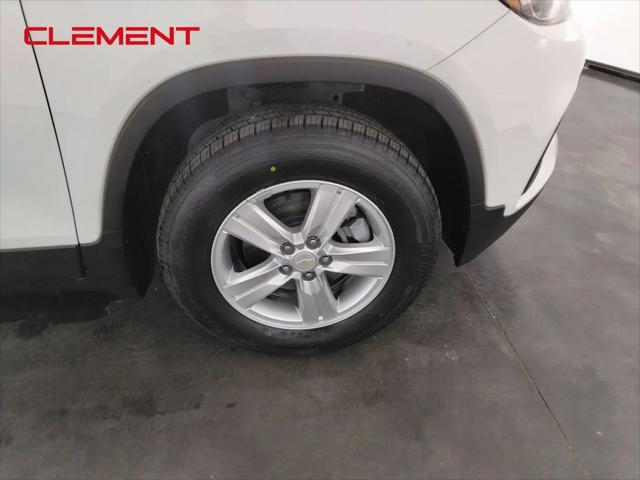 2022 Chevrolet Trax AWD LS