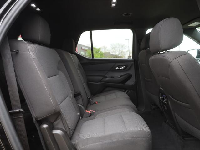 2023 Chevrolet Traverse AWD LT Cloth