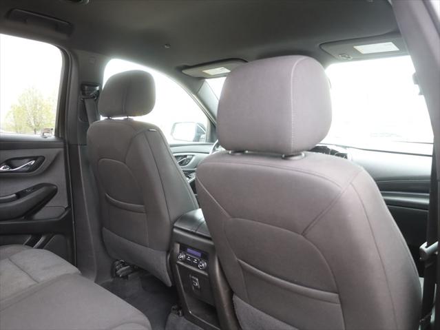 2023 Chevrolet Traverse AWD LT Cloth