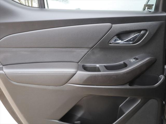 2023 Chevrolet Traverse AWD LT Cloth