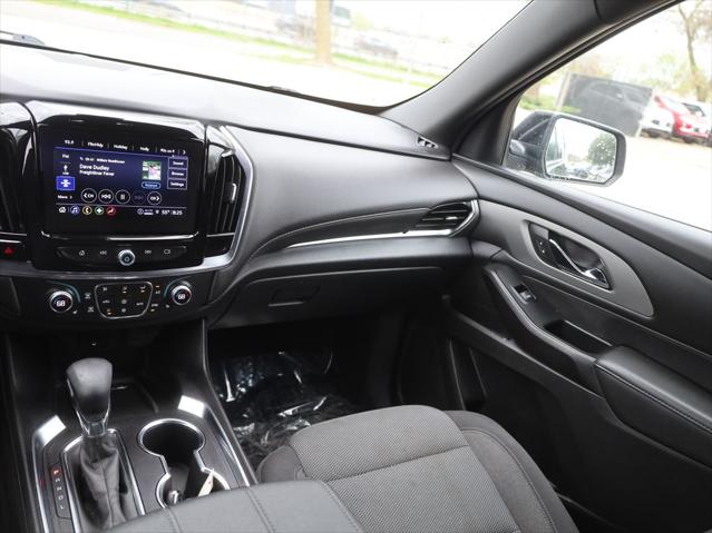 2023 Chevrolet Traverse AWD LT Cloth