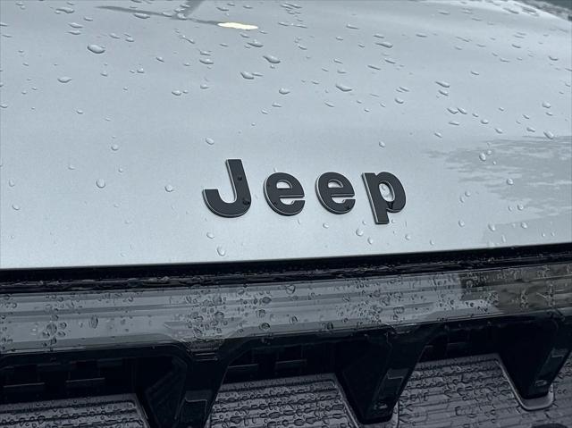 2026 Jeep Grand Wagoneer Summit Reserve 4x4