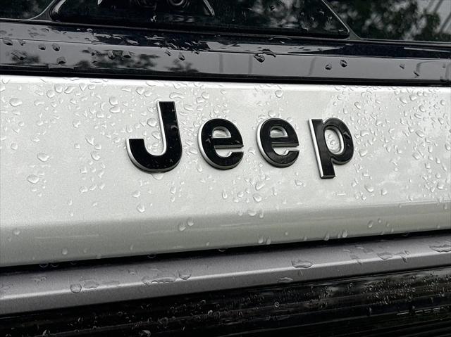 2026 Jeep Grand Wagoneer Summit Reserve 4x4