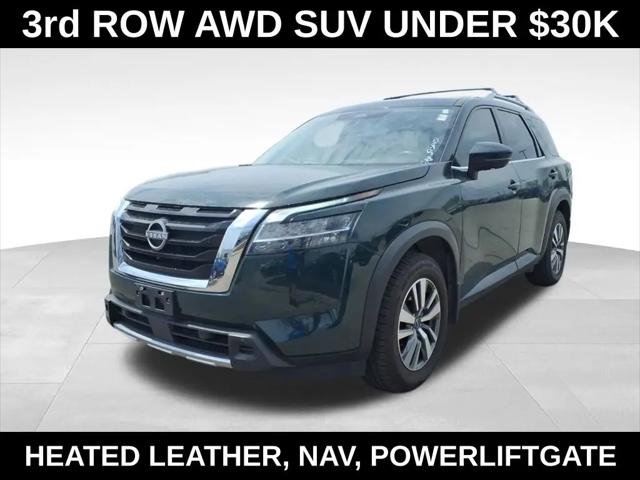 2023 Nissan Pathfinder SL 4WD