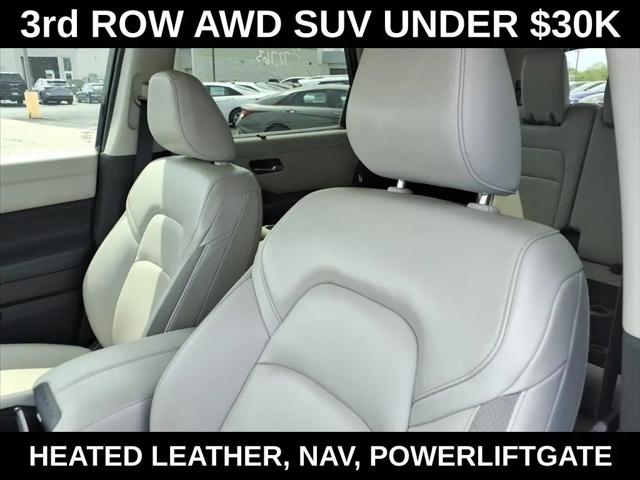 2023 Nissan Pathfinder SL 4WD