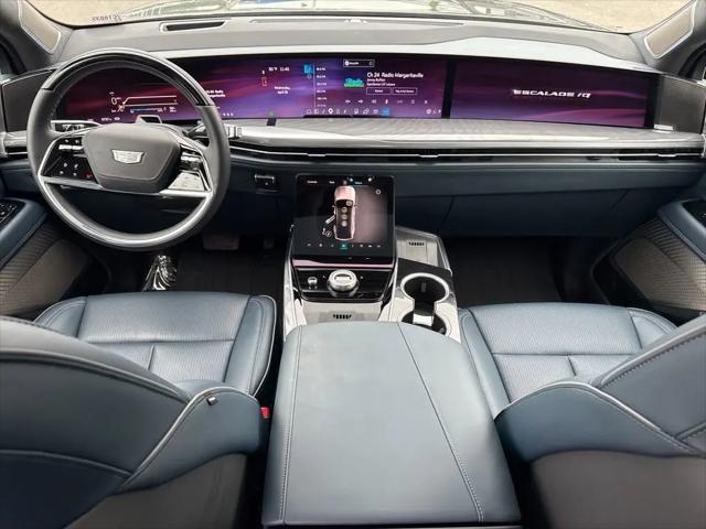 2025 Cadillac Escalade Luxury 2 AWD