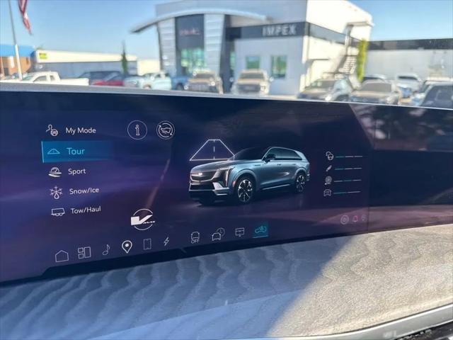 2025 Cadillac Escalade Luxury 2 AWD