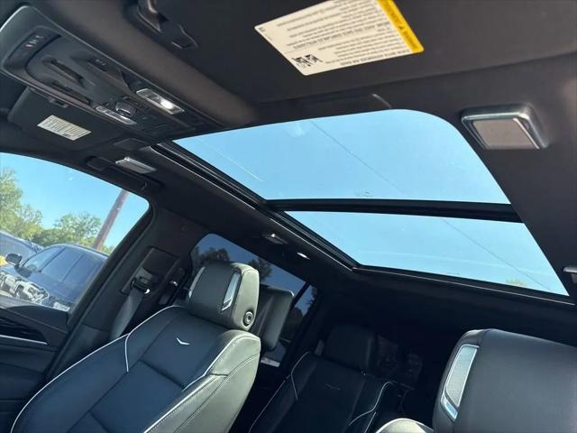 2023 Cadillac Escalade ESV 4WD Sport