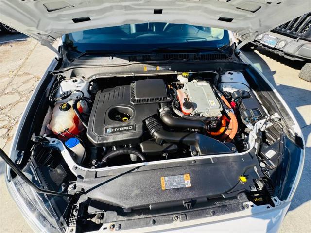 2018 Ford Fusion Hybrid SE