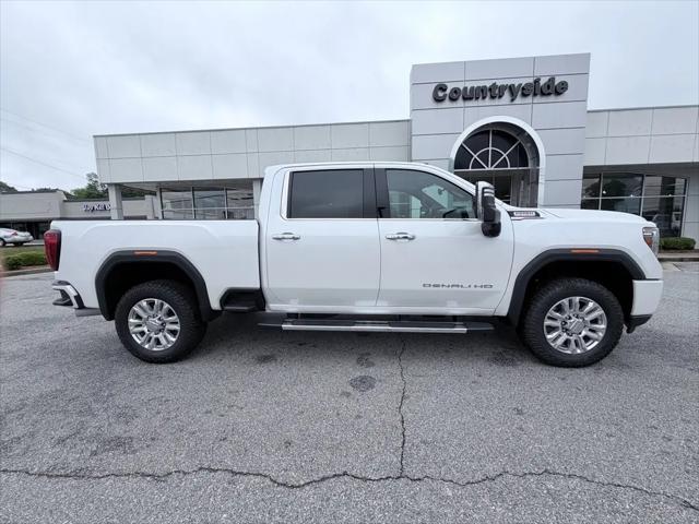 2020 GMC Sierra 2500HD 4WD Crew Cab Standard Bed Denali