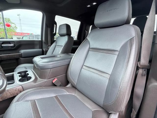 2020 GMC Sierra 2500HD 4WD Crew Cab Standard Bed Denali