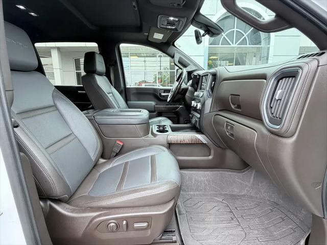 2020 GMC Sierra 2500HD 4WD Crew Cab Standard Bed Denali