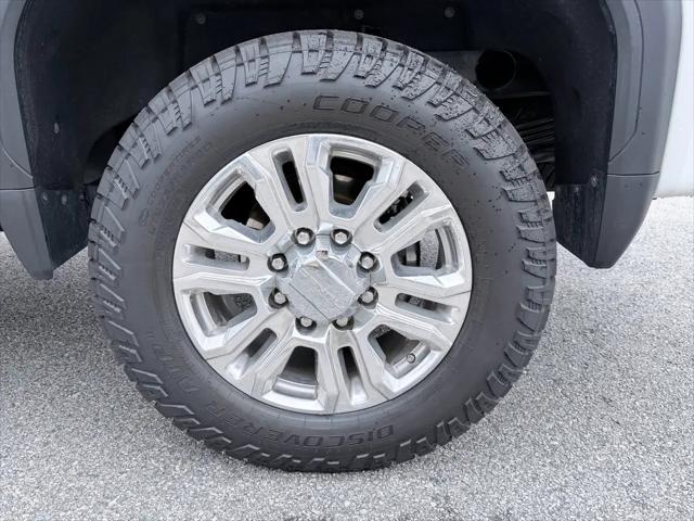 2020 GMC Sierra 2500HD 4WD Crew Cab Standard Bed Denali