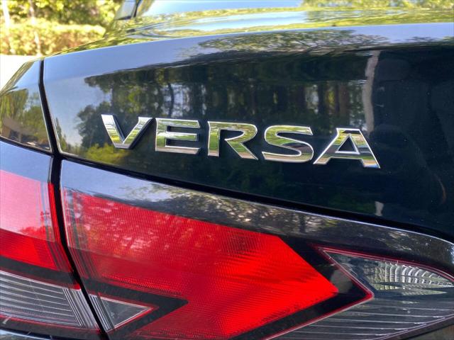 2020 Nissan Versa SV Xtronic CVT