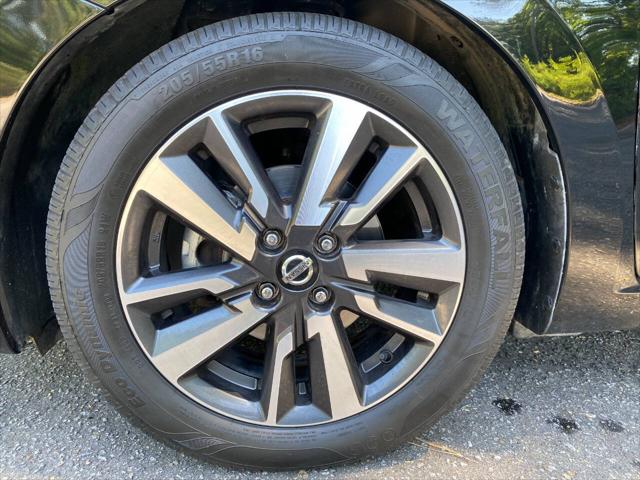 2020 Nissan Versa SV Xtronic CVT