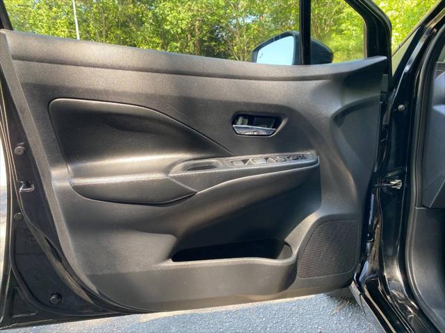 2020 Nissan Versa SV Xtronic CVT