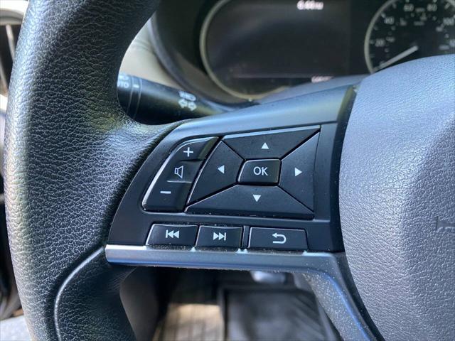 2020 Nissan Versa SV Xtronic CVT