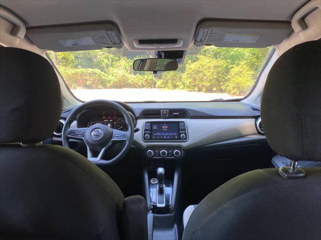 2020 Nissan Versa SV Xtronic CVT