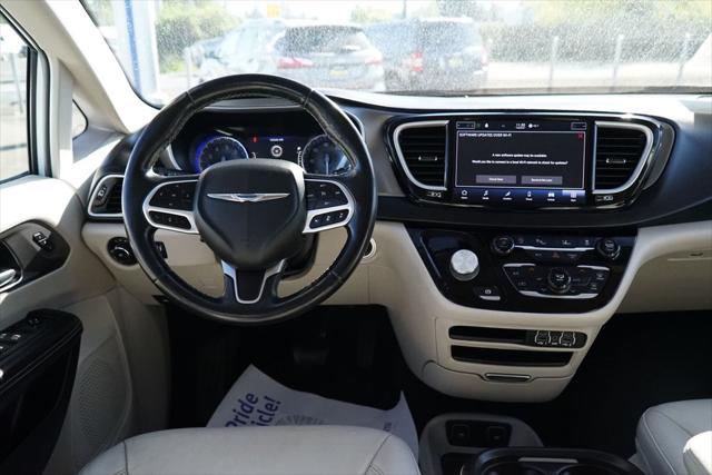 2021 Chrysler Pacifica Touring L