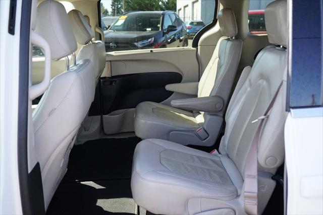 2021 Chrysler Pacifica Touring L