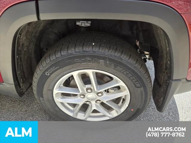2025 Jeep Grand Cherokee Laredo X 4x4