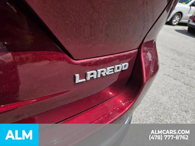 2025 Jeep Grand Cherokee Laredo X 4x4