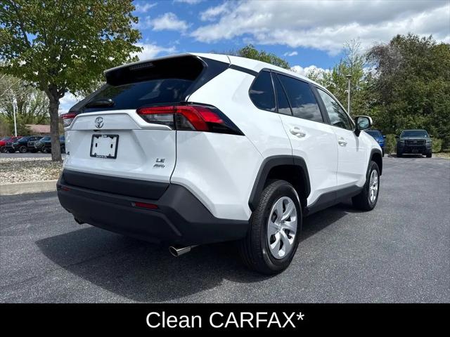 2025 Toyota RAV4 LE