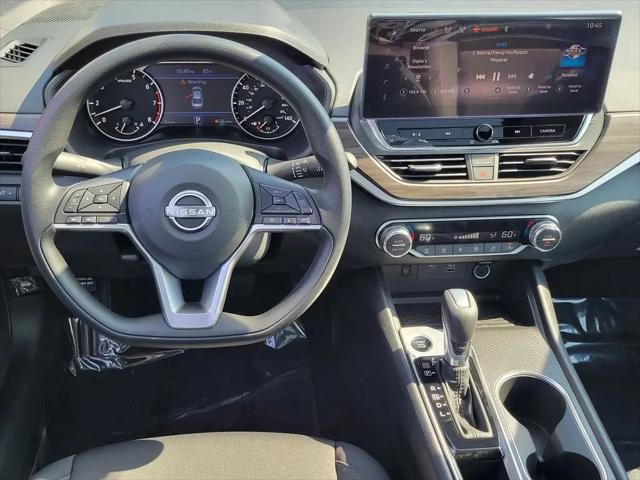 2026 Nissan Altima SV FWD
