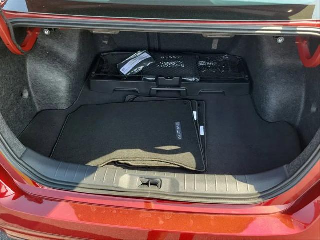 2026 Nissan Altima SV FWD