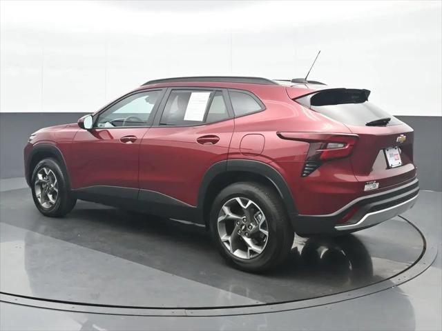 2025 Chevrolet Trax FWD LT