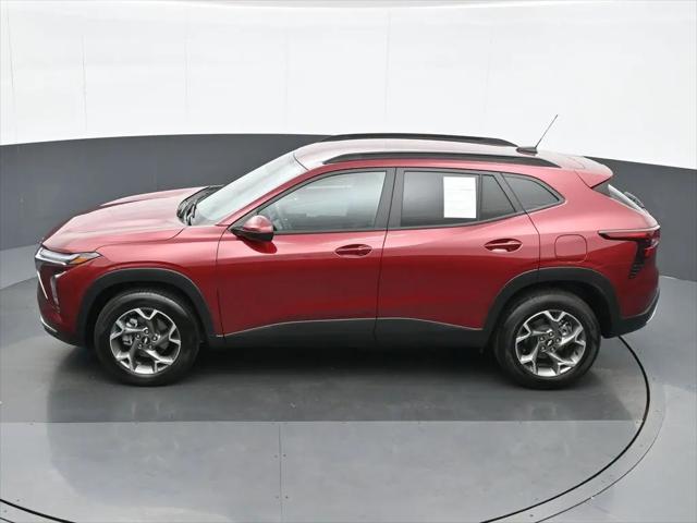 2025 Chevrolet Trax FWD LT