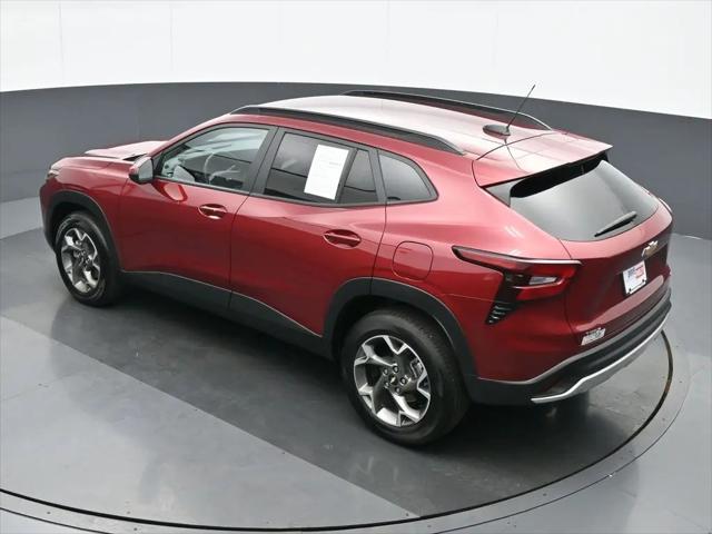 2025 Chevrolet Trax FWD LT