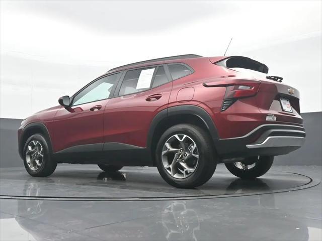 2025 Chevrolet Trax FWD LT