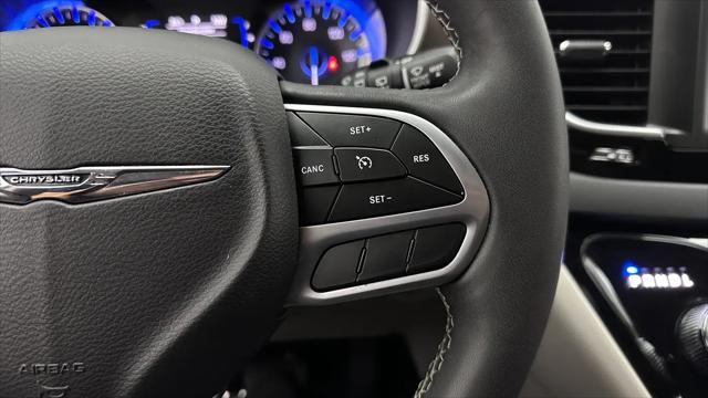 2024 Chrysler Voyager LX