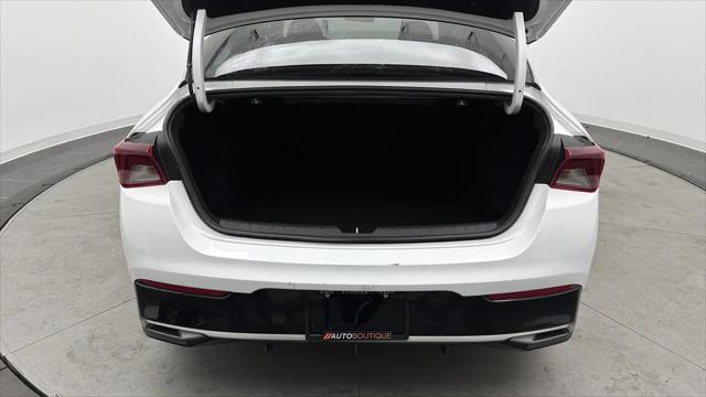 2023 Kia K5 LXS