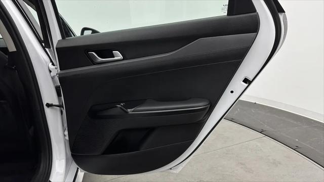 2023 Kia K5 LXS