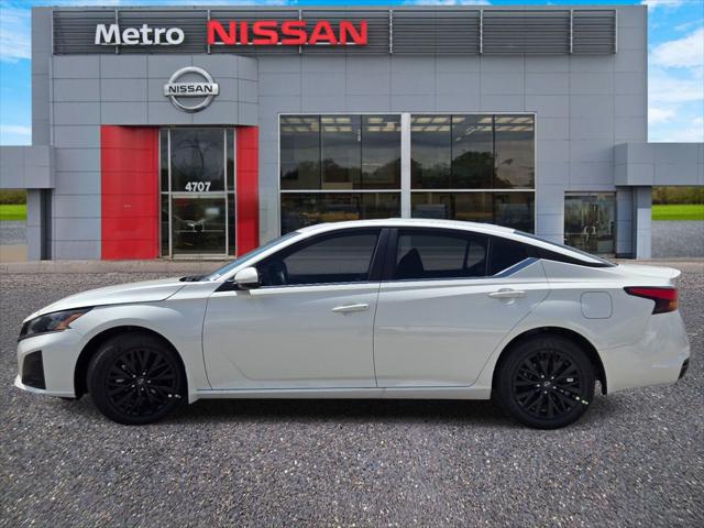 2026 Nissan Altima SV FWD