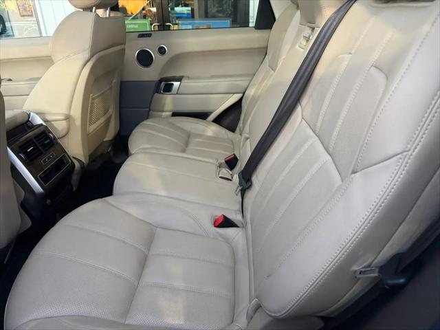 2017 Land Rover Range Rover Sport 3.0L V6 Supercharged SE