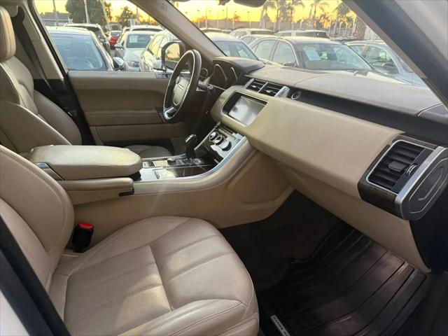 2017 Land Rover Range Rover Sport 3.0L V6 Supercharged SE