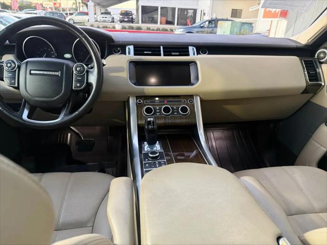 2017 Land Rover Range Rover Sport 3.0L V6 Supercharged SE