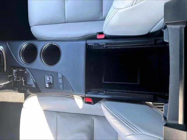 2018 Toyota Avalon XLE